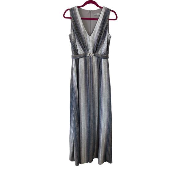 Danny & Nicole Silver Metallic Crinkle Rhinestone Belted Gown Formal Dress Sz 6 - Picture 2 of 12